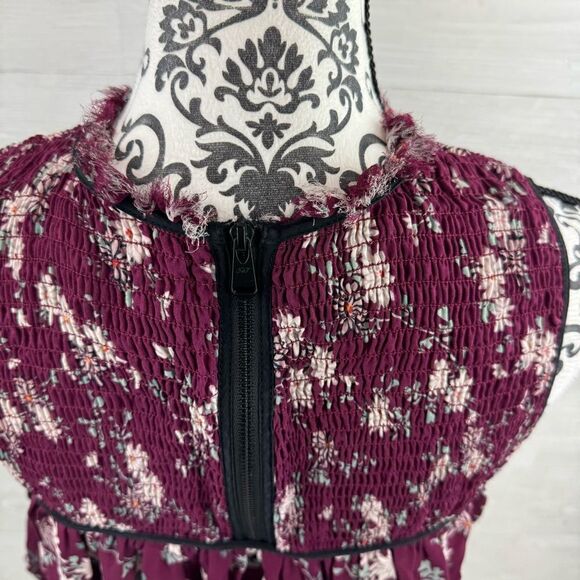 Cinq a Sept Soha Floral Cold Shoulder Cut Out Ruffle Silk Top - Picture 8 of 13